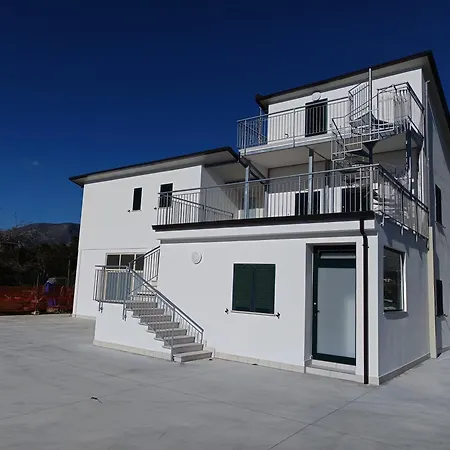 Ranucci 게스트하우스 *