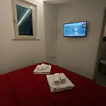 Ranucci بيت ضيافة *