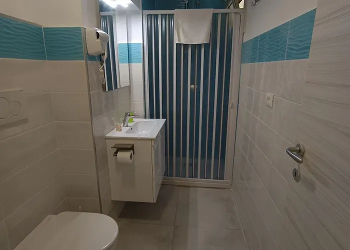 Ranucci بيت ضيافة *